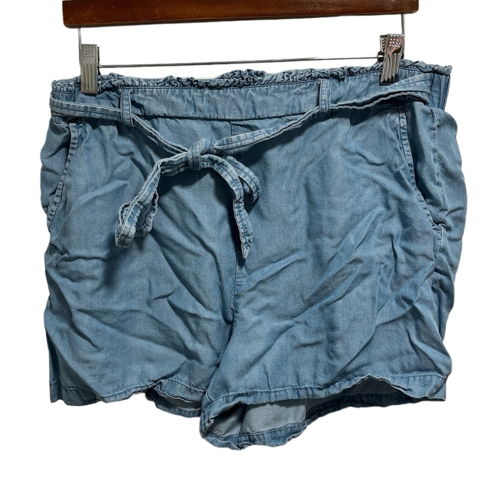 LC Lauren Conrad Shorts